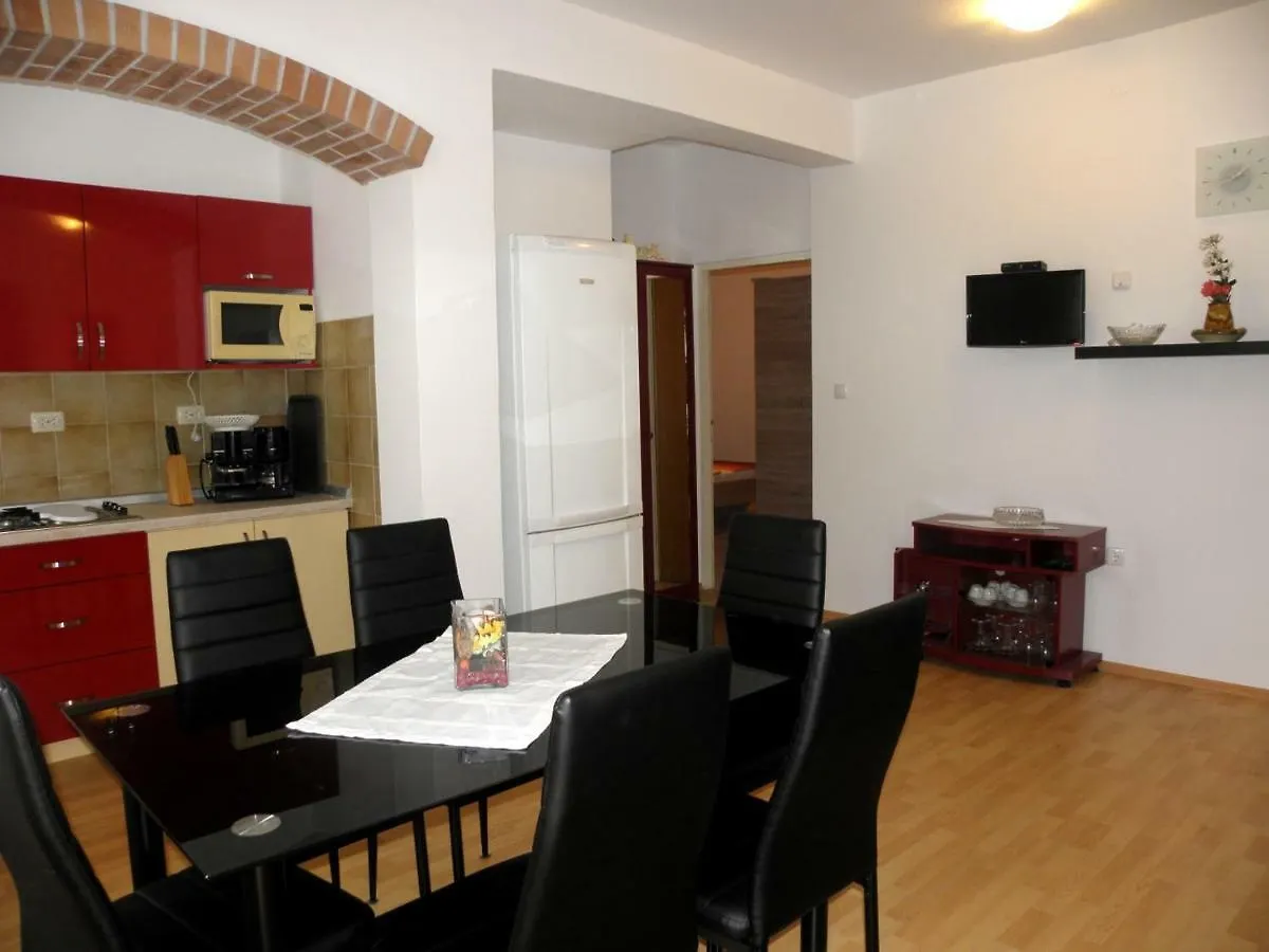 Apartment Nada Barbat na Rabu 0*,  Croatia